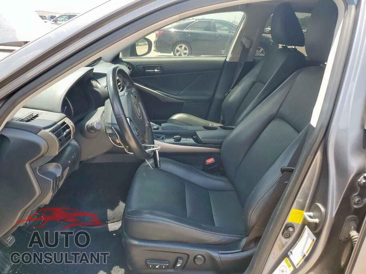 LEXUS IS 2014 - JTHCF1D28E5008997