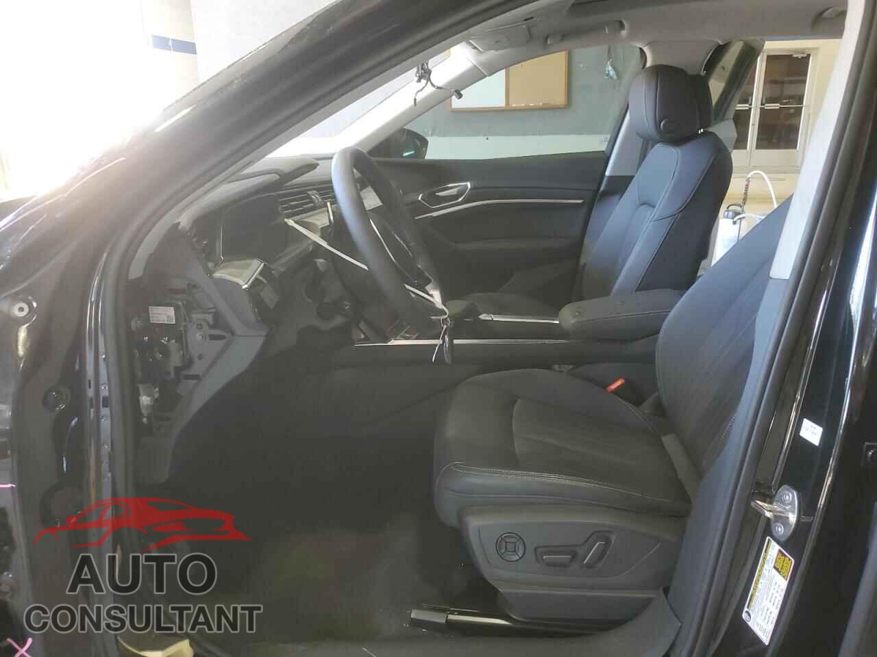AUDI E-TRON 2023 - WA1AAAGE2PB014791