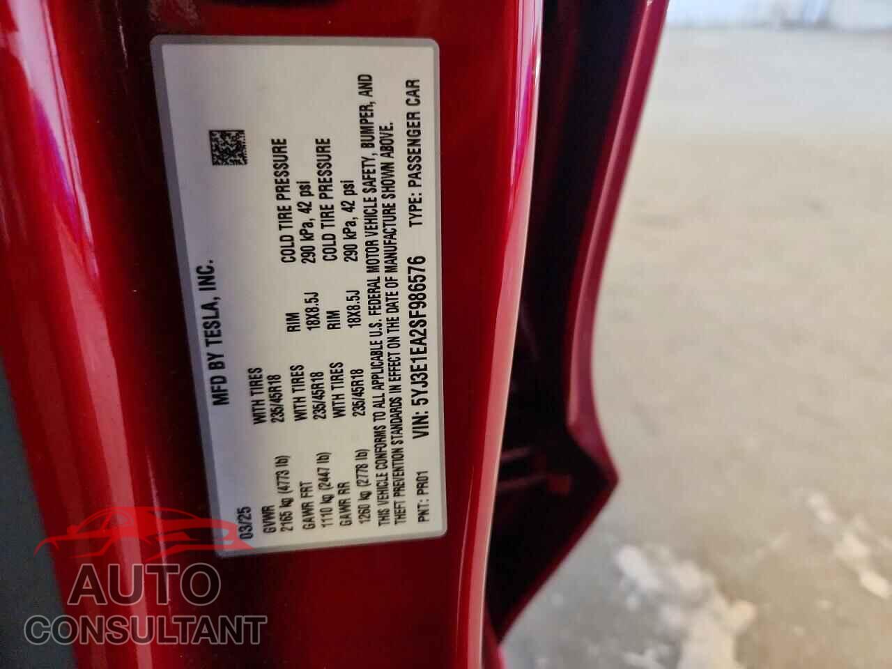 TESLA MODEL 3 2025 - 5YJ3E1EA2SF986576