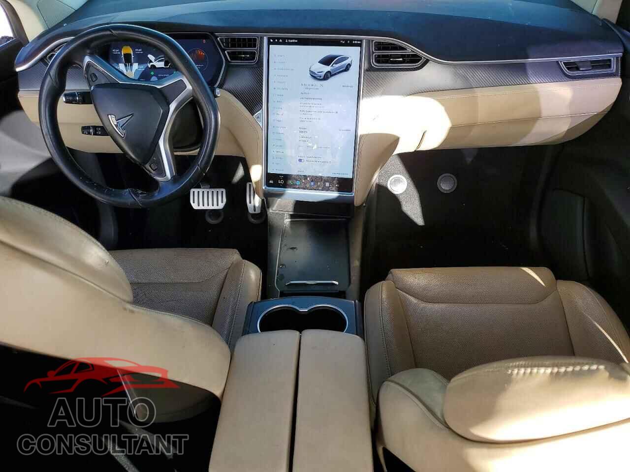 TESLA MODEL X 2016 - 5YJXCBE48GFS00908