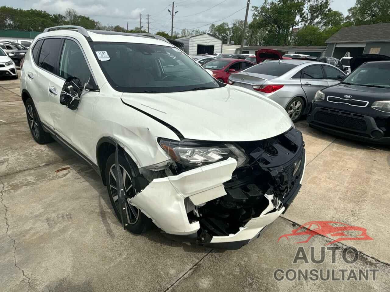 NISSAN ROGUE 2019 - 5N1AT2MV3KC723335