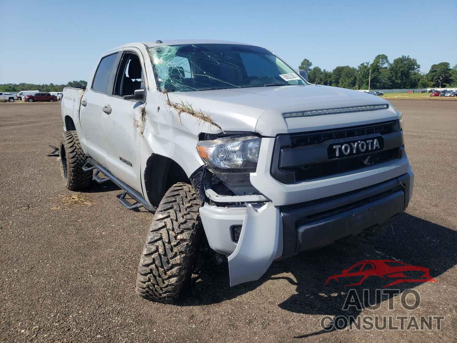 TOYOTA TUNDRA 2017 - 5TFDW5F19HX591770