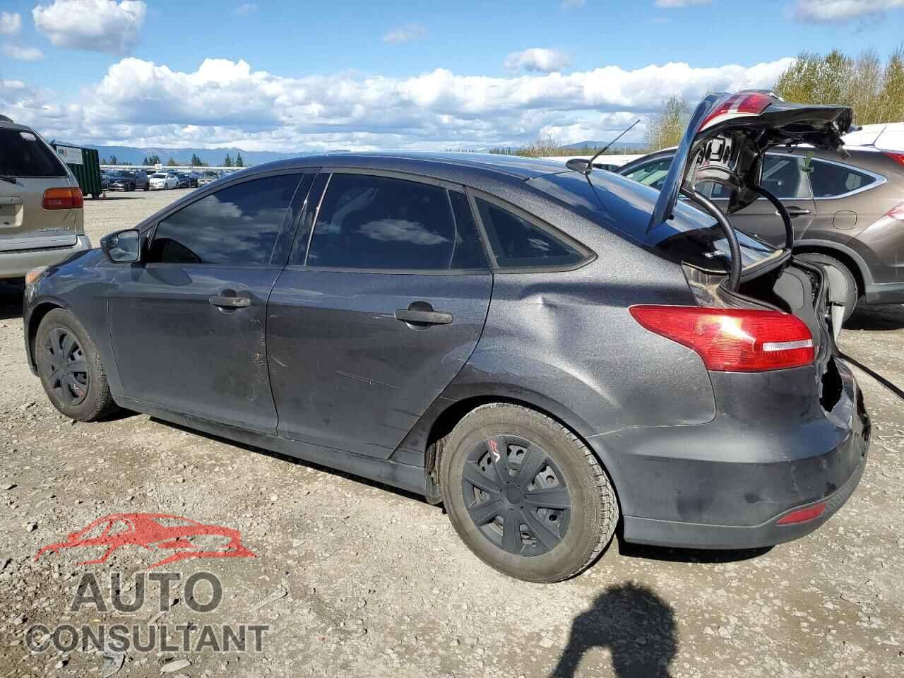 FORD FOCUS 2015 - 1FADP3E26FL269836