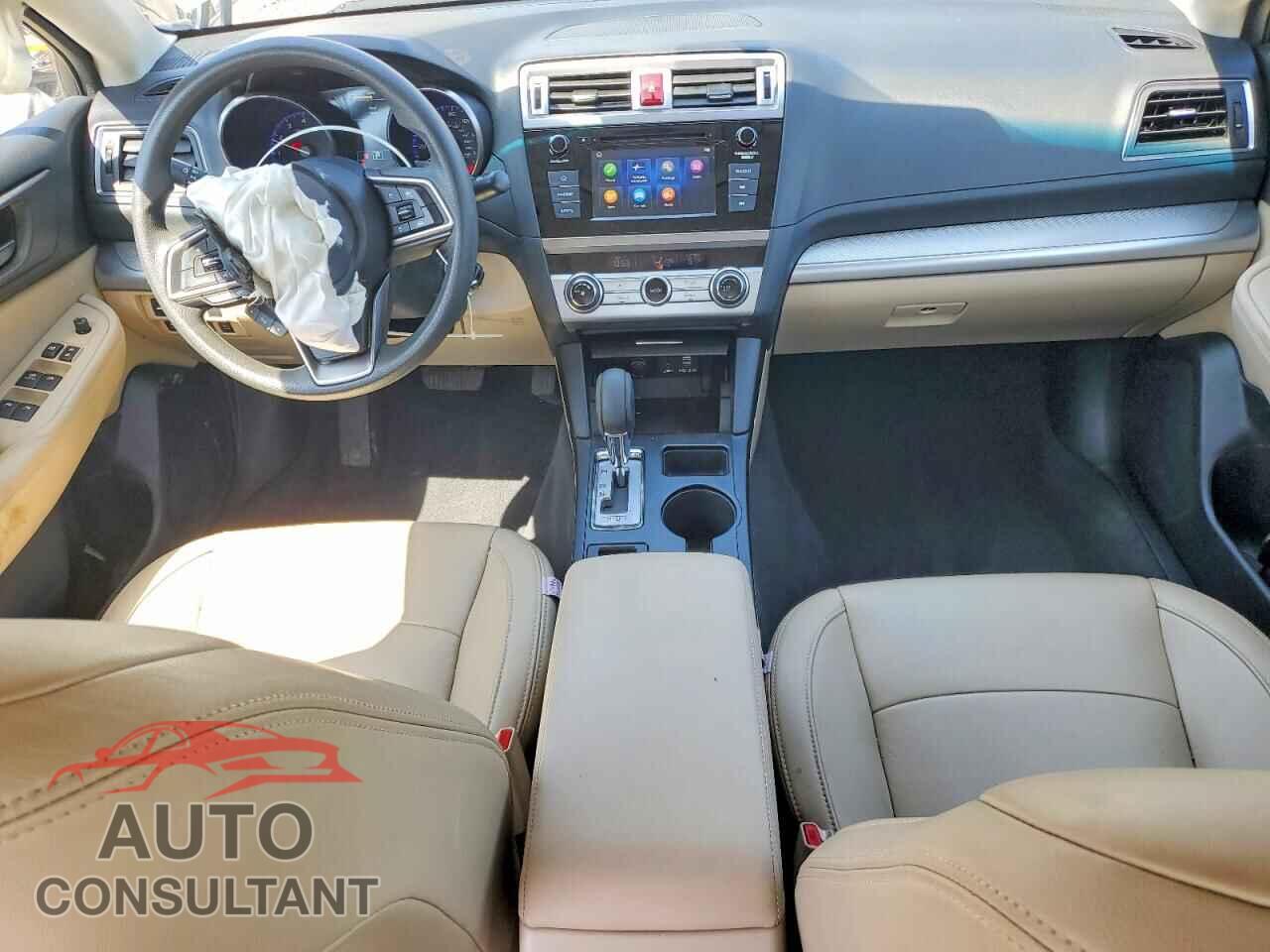 SUBARU LEGACY 2019 - 4S3BNAB64K3030640