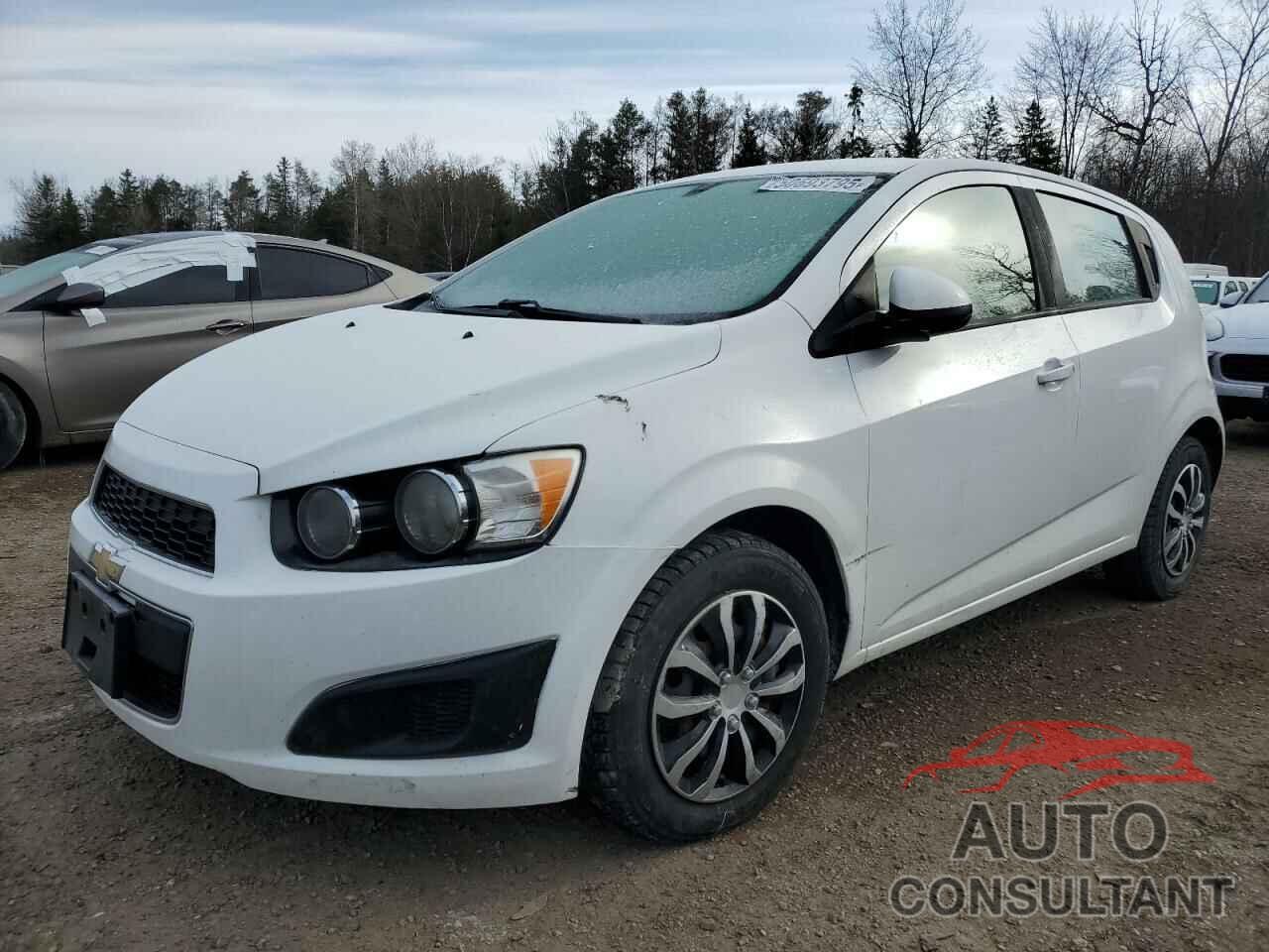 CHEVROLET SONIC 2015 - 1G1JA6SH3F4182469