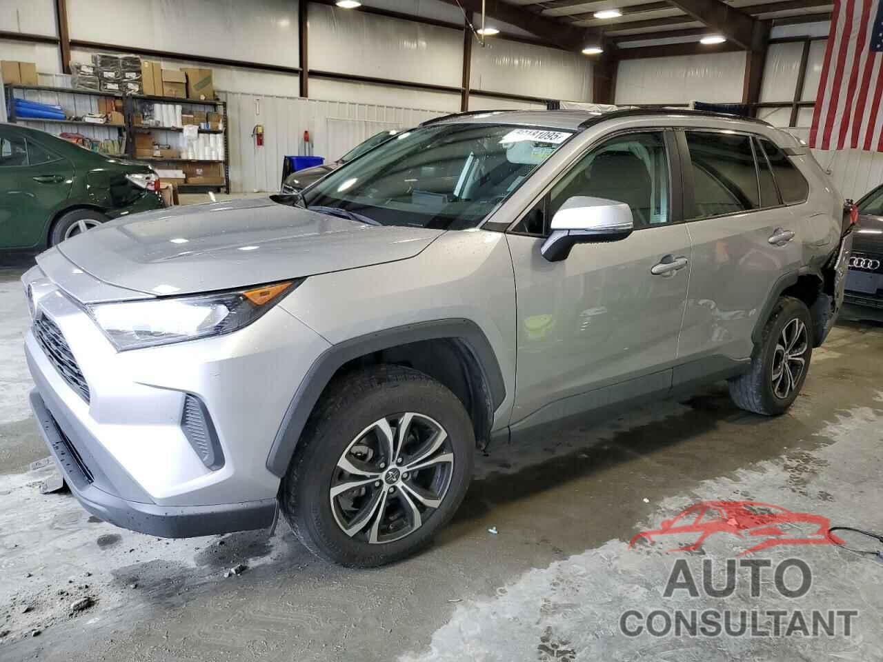 TOYOTA RAV4 2019 - 2T3K1RFV7KC018766