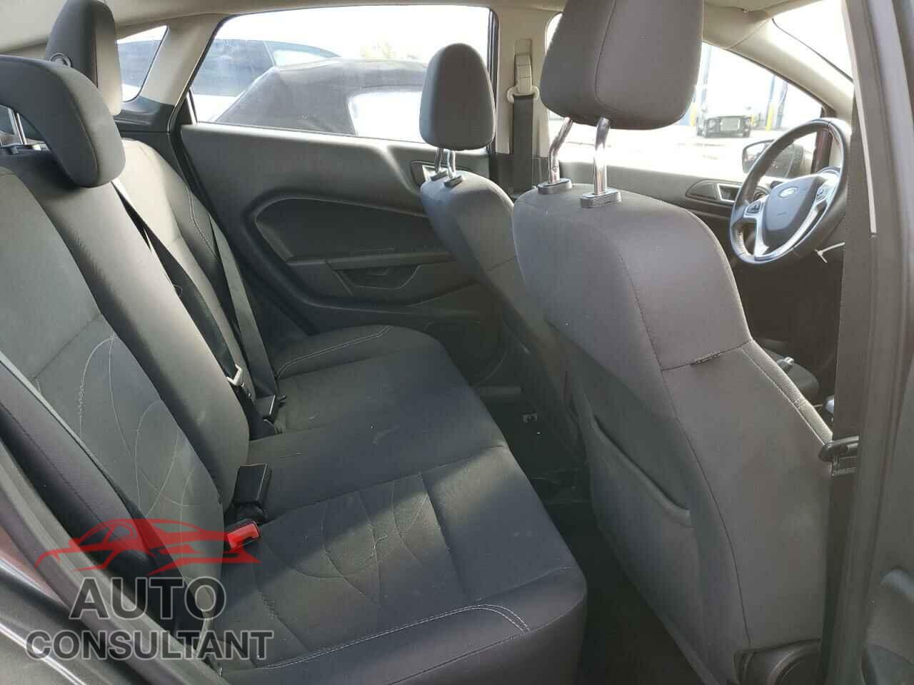 FORD FIESTA 2016 - 3FADP4BJ2GM142003