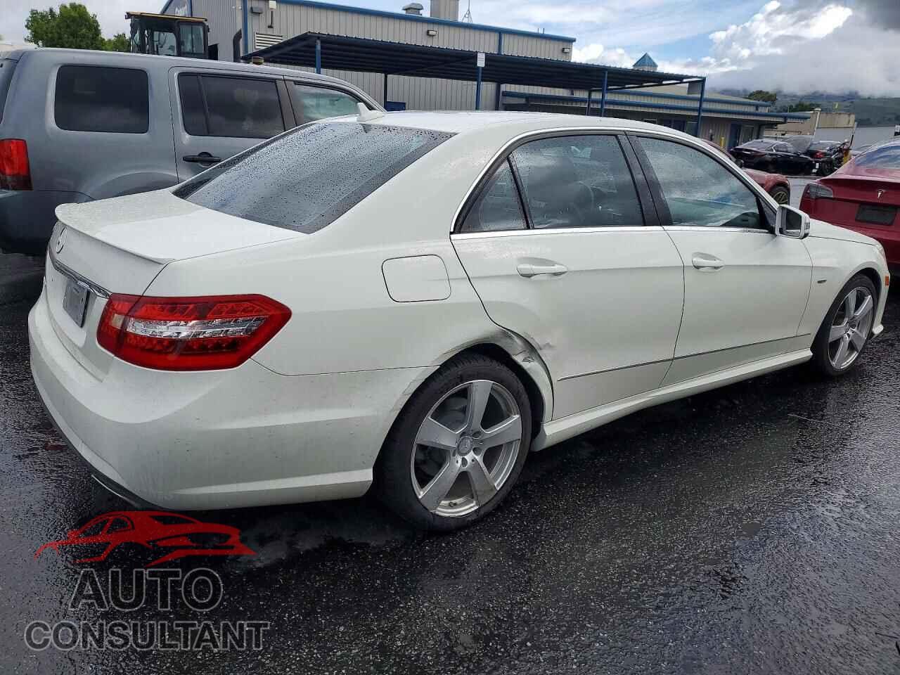 MERCEDES-BENZ E-CLASS 2012 - WDDHF5KB2CA594916