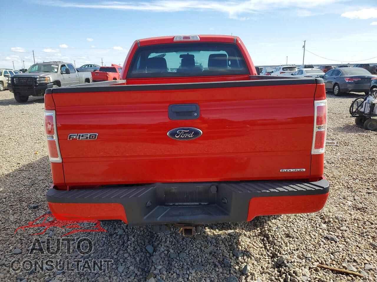 FORD F150 2013 - 1FTMF1EM1DFE04476