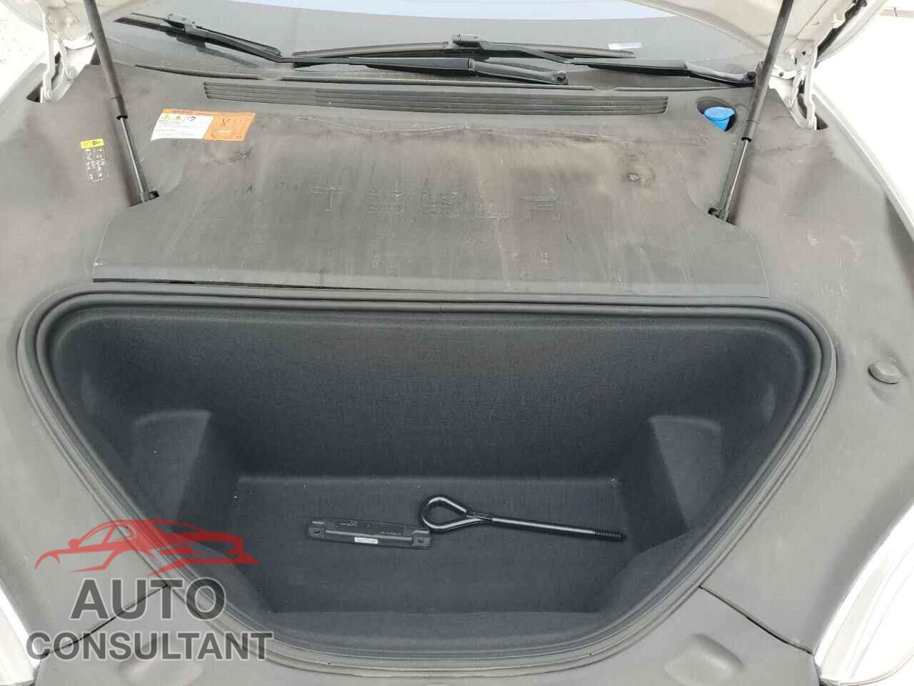 TESLA MODEL S 2017 - 5YJSA1E23HF226343