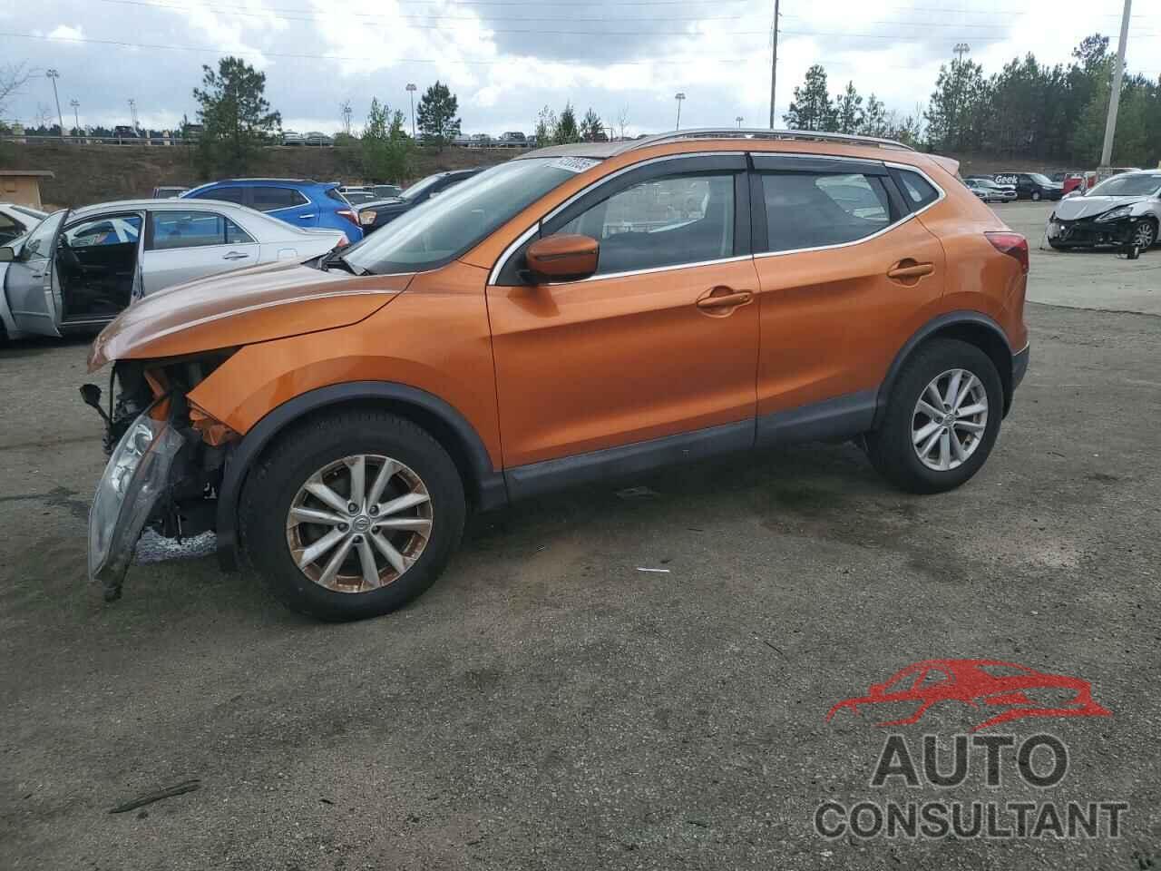 NISSAN ROGUE 2017 - JN1BJ1CR9HW114693