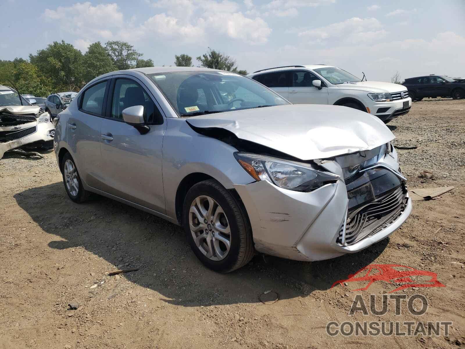 TOYOTA YARIS 2018 - 3MYDLBYV2JY306906