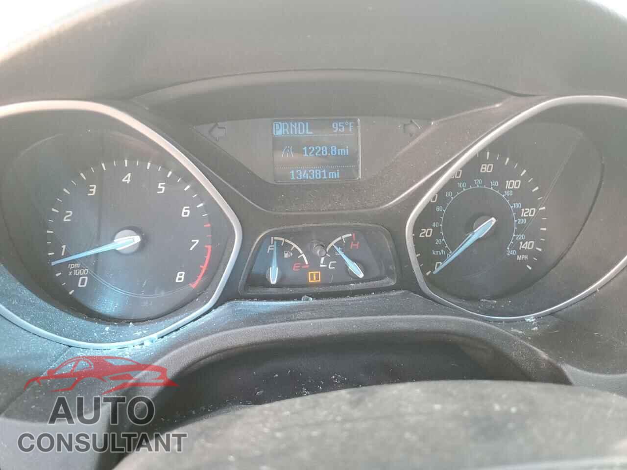 FORD FOCUS 2013 - 1FADP3E24DL351738