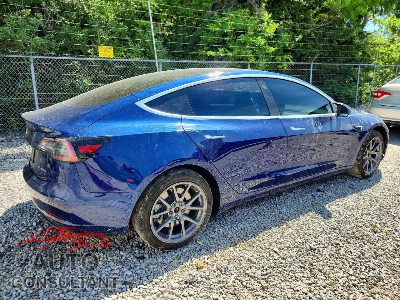 TESLA MODEL 3 2019 - 5YJ3E1EB1KF359523