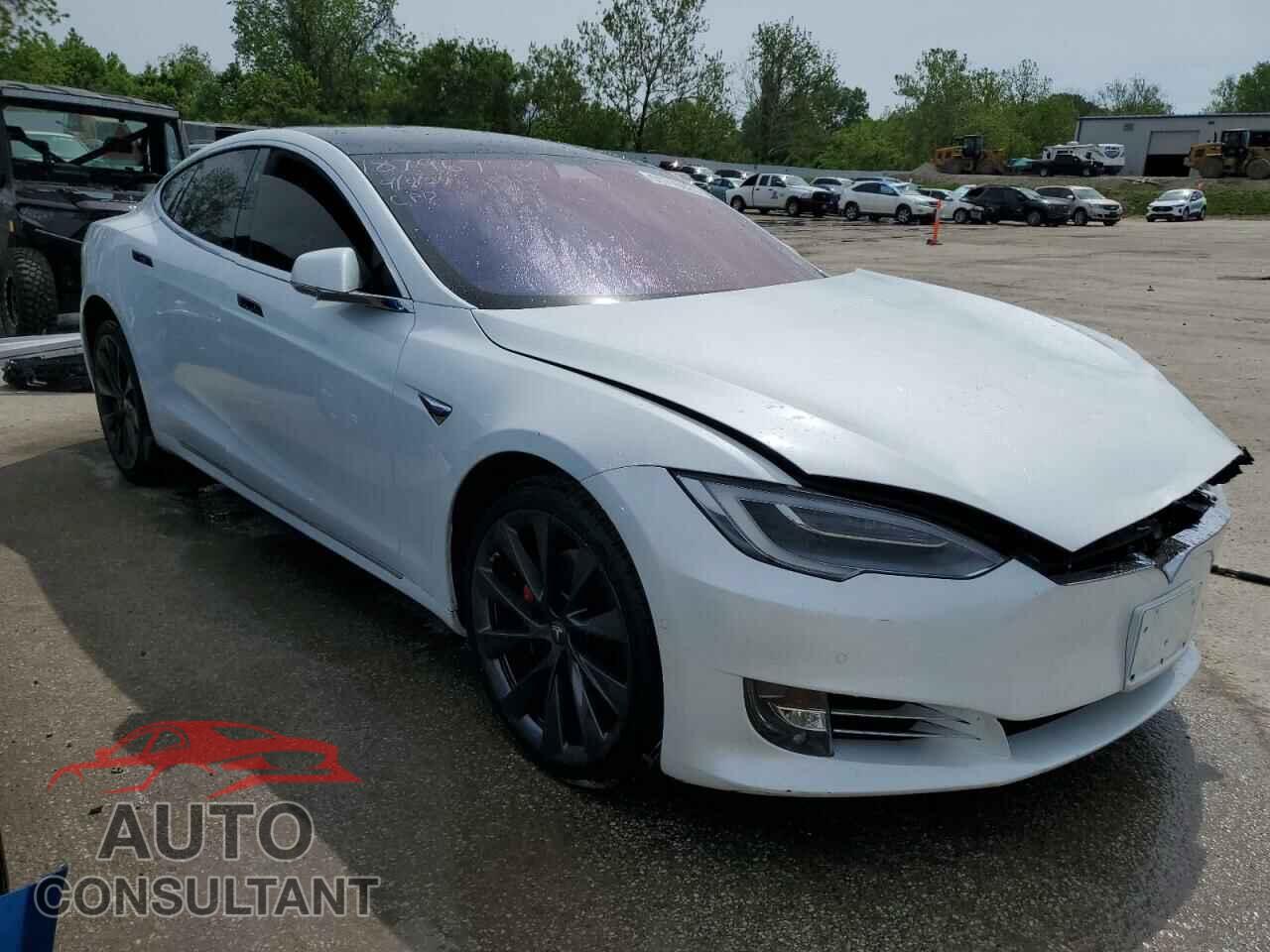 TESLA MODEL S 2020 - 5YJSA1E44LF389092