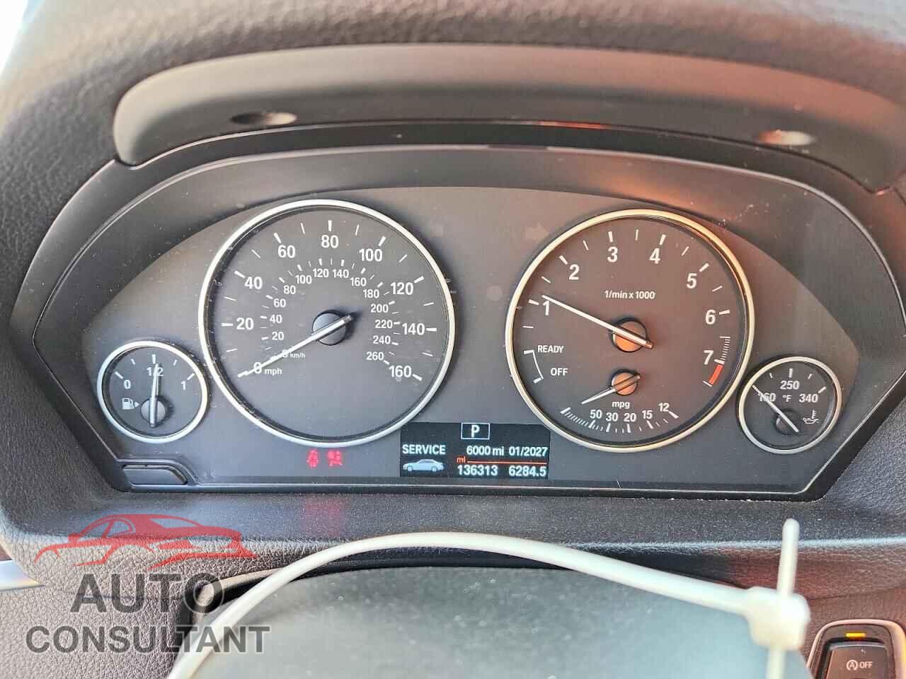 BMW 3 SERIES 2016 - WBA8E5G56GNU22111