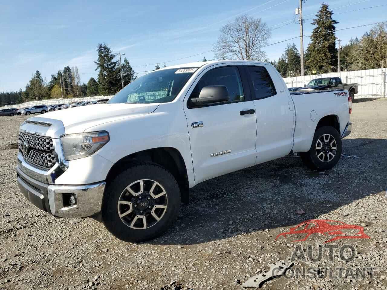 TOYOTA TUNDRA 2018 - 5TFUY5F16JX763480