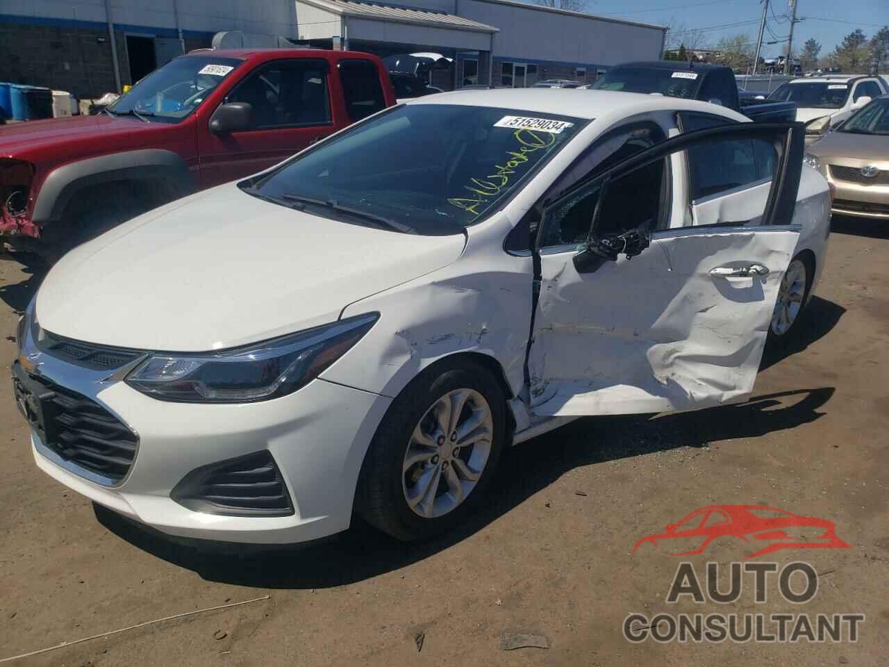 CHEVROLET CRUZE 2019 - 1G1BE5SM8K7115133