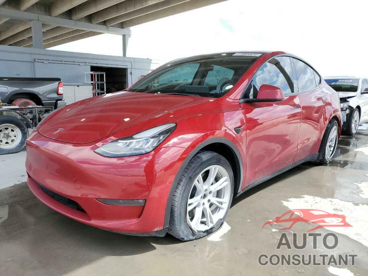 TESLA MODEL Y 2021 - 5YJYGDEE1MF257847