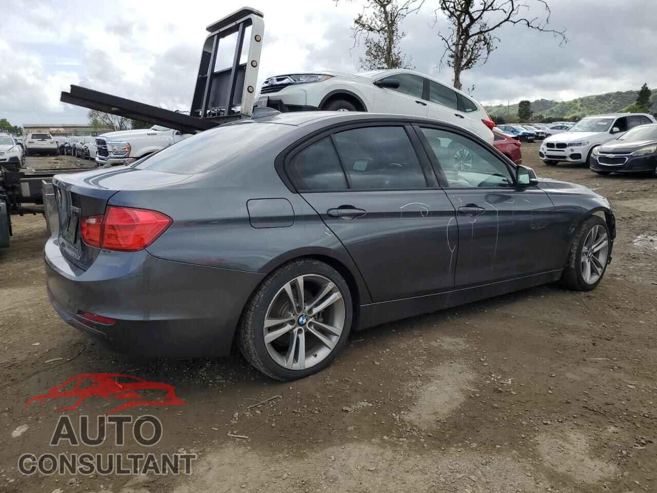 BMW 3 SERIES 2012 - WBA3A5C51CF343851
