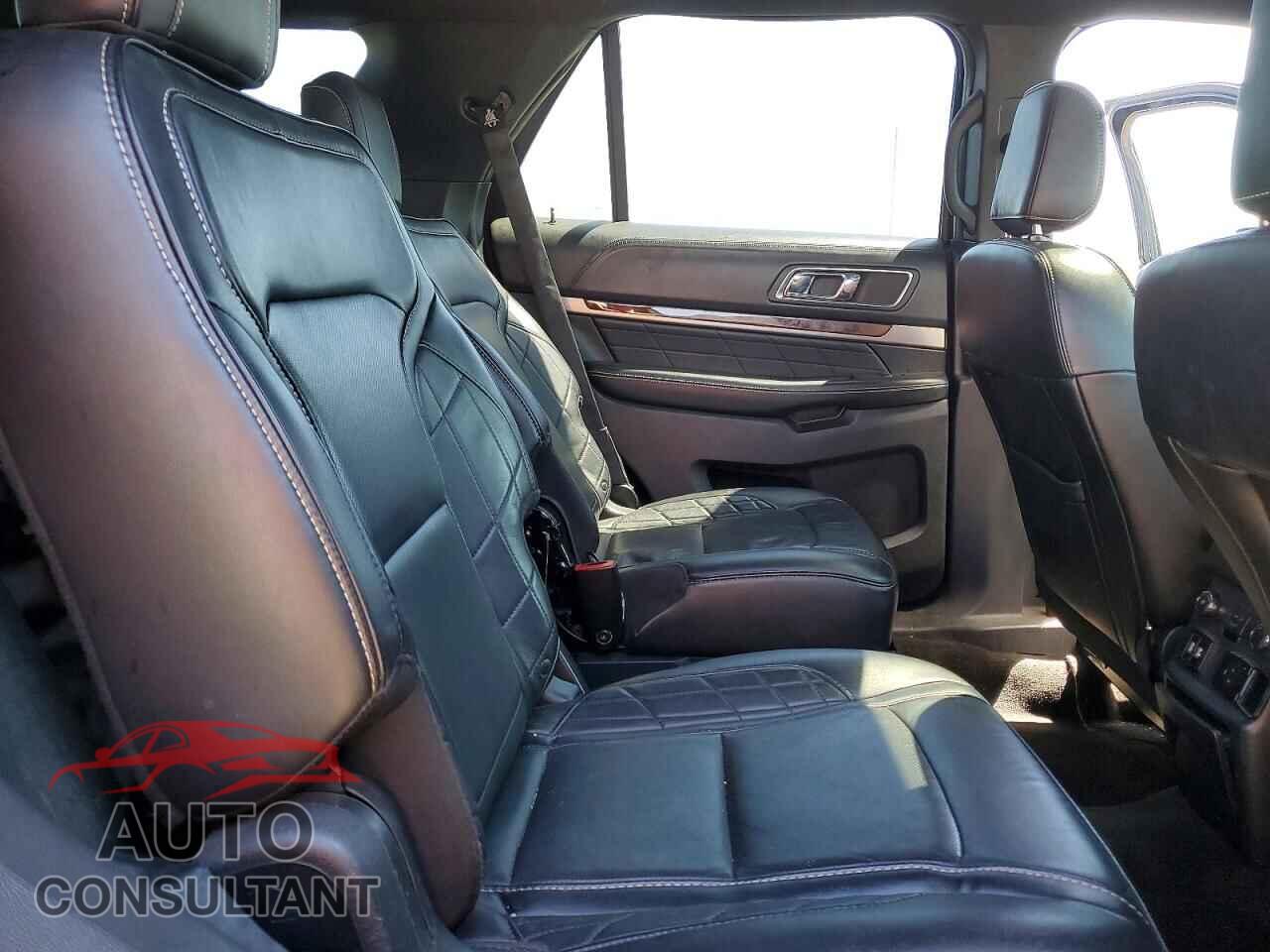 FORD EXPLORER 2018 - 1FM5K8HT6JGB76925