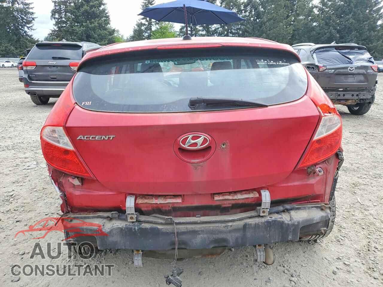 HYUNDAI ACCENT 2013 - KMHCU5AE3DU076444