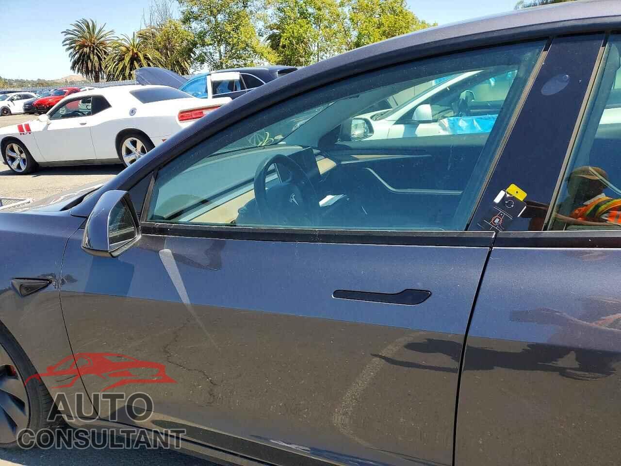 TESLA MODEL 3 2023 - 5YJ3E1EC7PF383860
