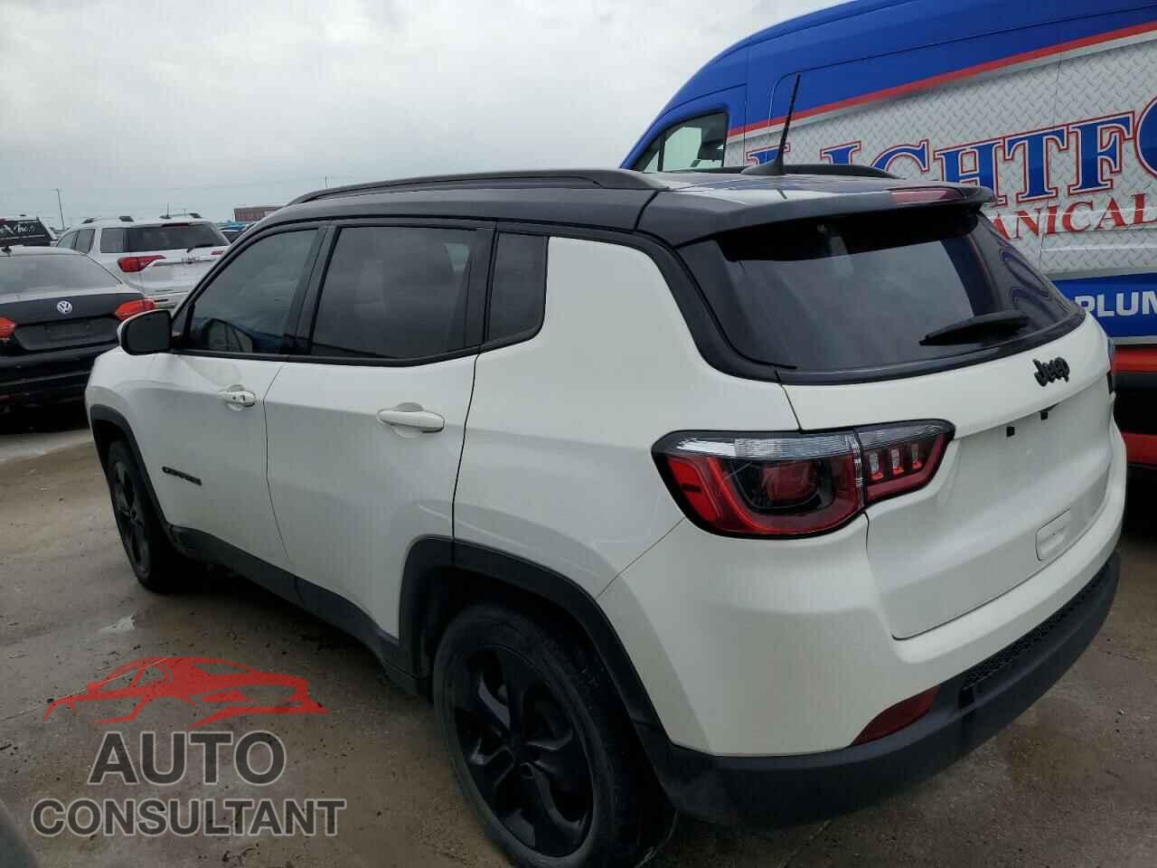 JEEP COMPASS 2018 - 3C4NJCBB2JT304955