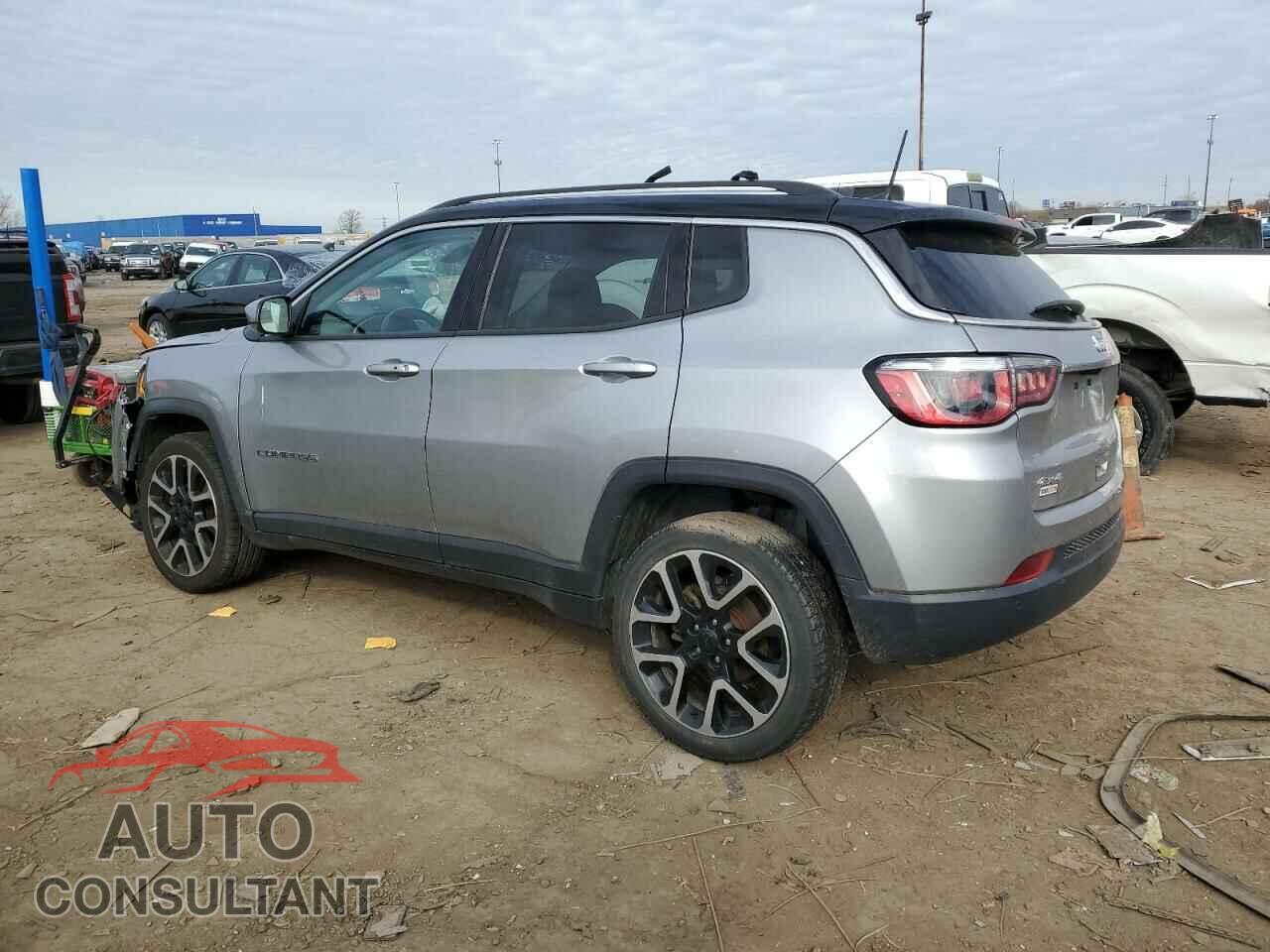 JEEP COMPASS 2018 - 3C4NJDCB4JT200410