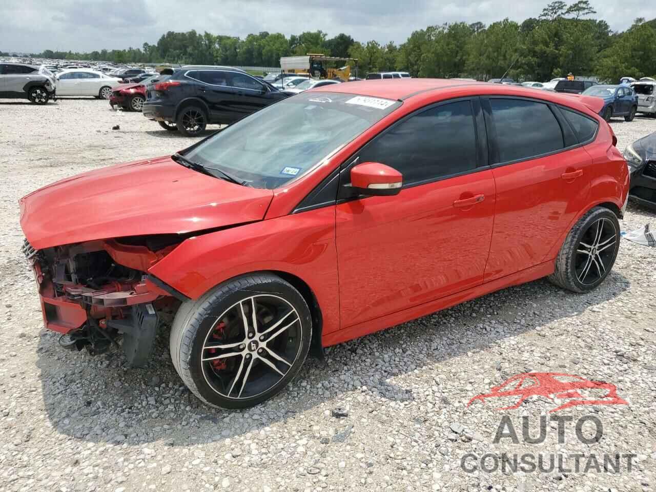 FORD FOCUS 2017 - 1FADP3L96HL307875