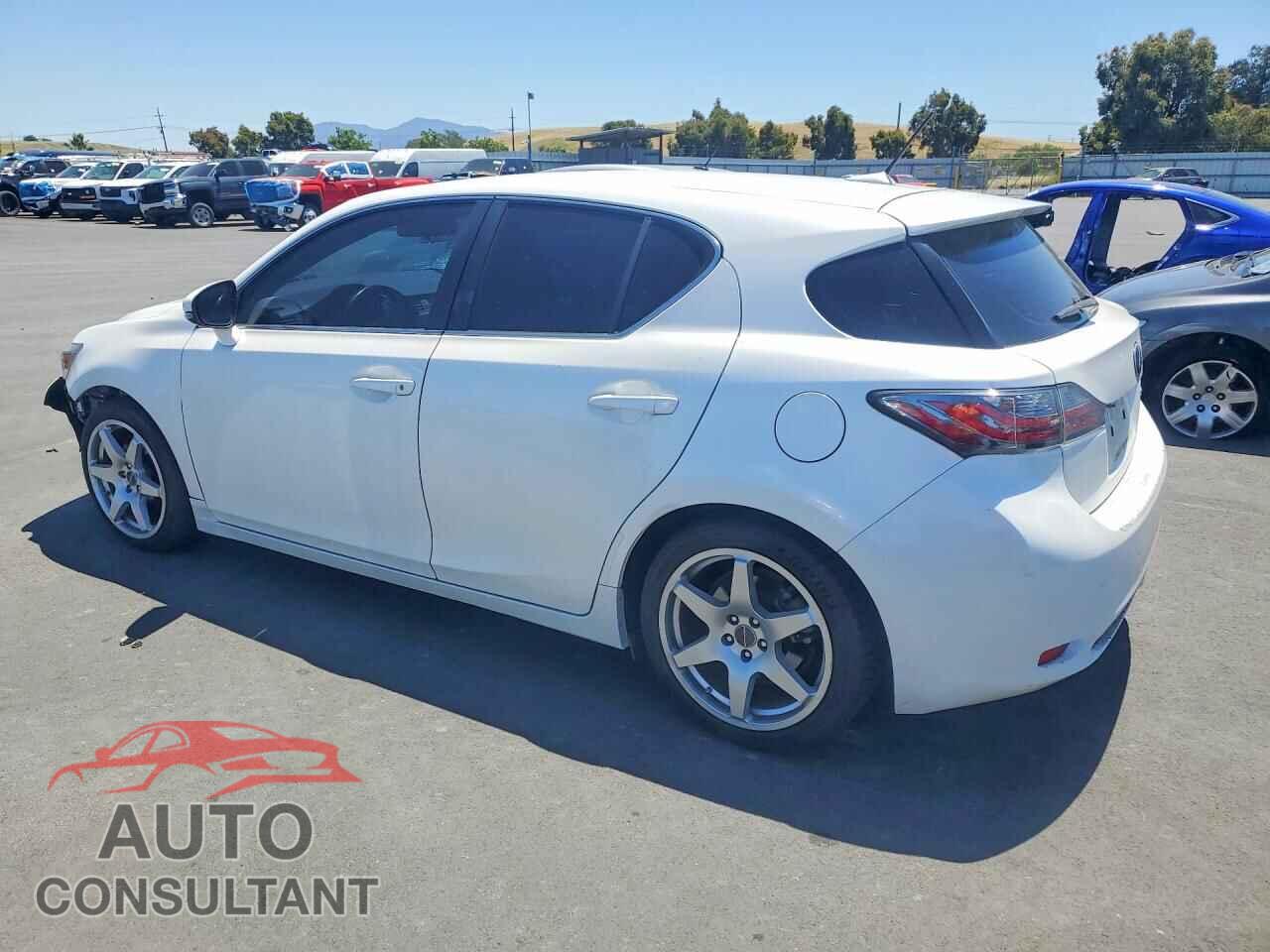 LEXUS CT 200 2011 - JTHKD5BH8B2039101