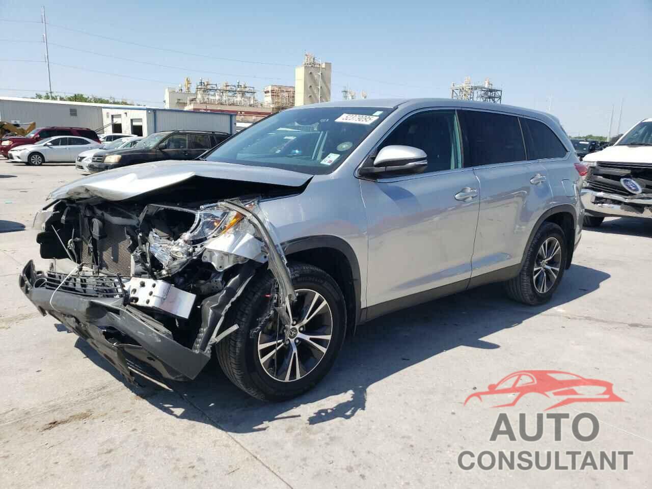 TOYOTA HIGHLANDER 2019 - 5TDZARFH9KS052135