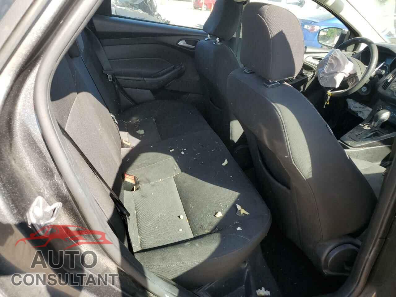 FORD FOCUS 2017 - 1FADP3FE4HL293595