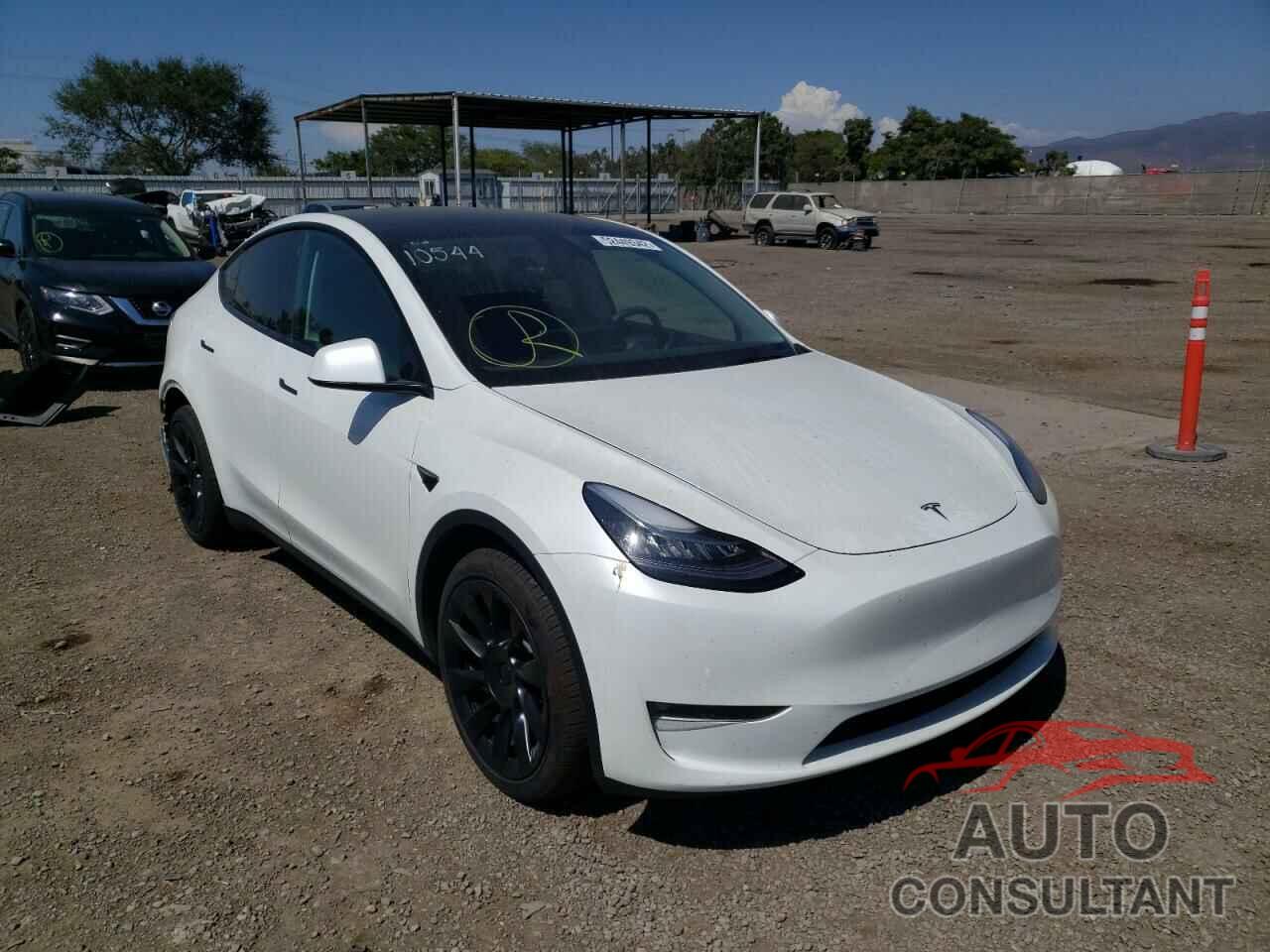 TESLA MODEL Y 2021 - 5YJYGDEEXMF229285