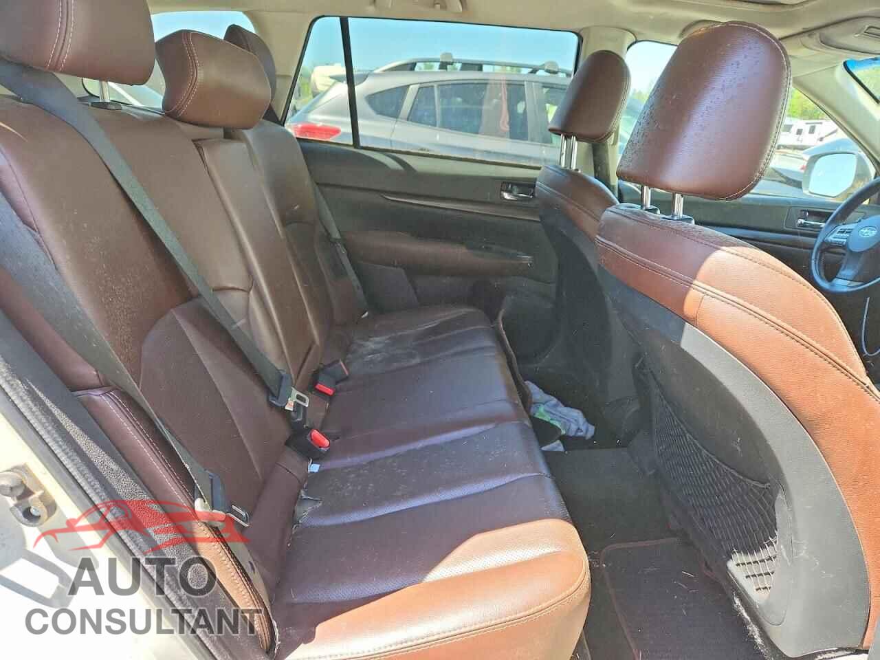 SUBARU OUTBACK 2014 - 4S4BRDPC2E2229177