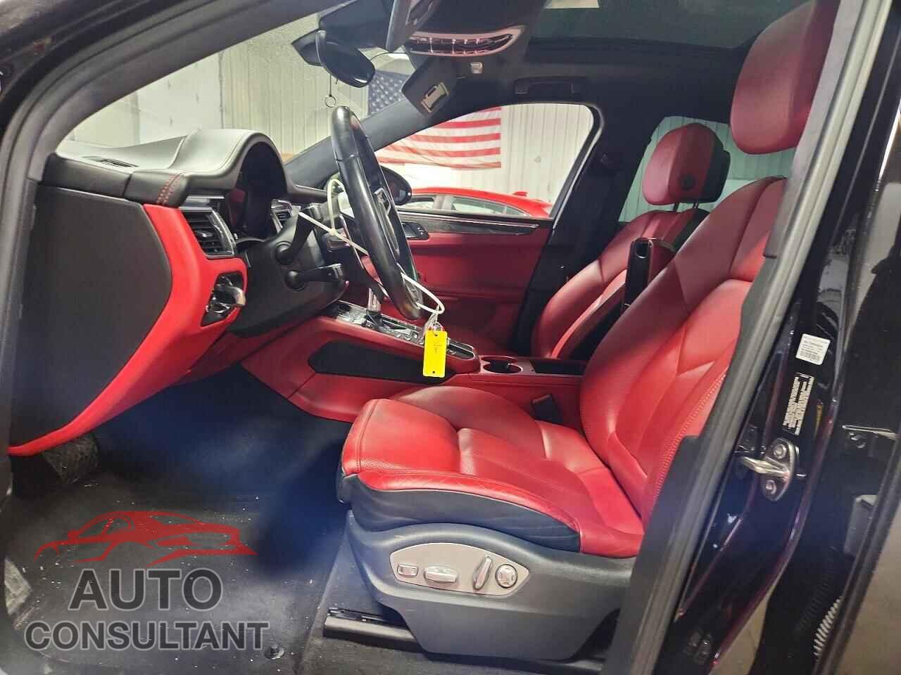 PORSCHE MACAN 2017 - WP1AF2A55HLB60098