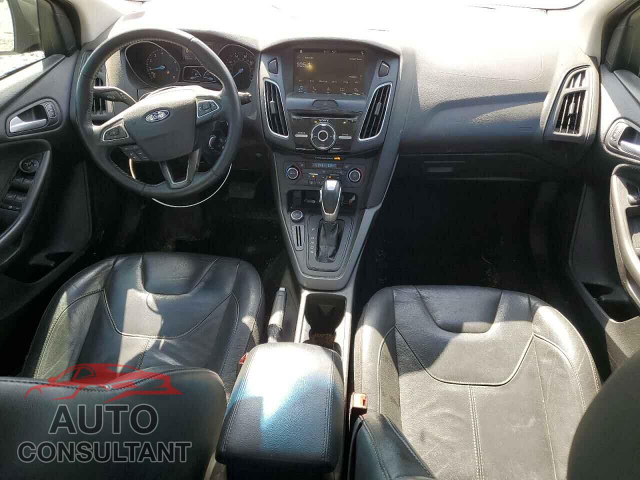 FORD FOCUS 2016 - 1FADP3K27GL318211