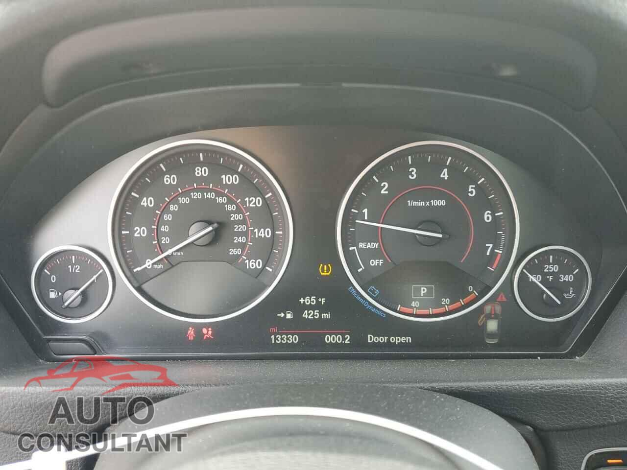 BMW 3 SERIES 2017 - WBA8D9C35HA004470