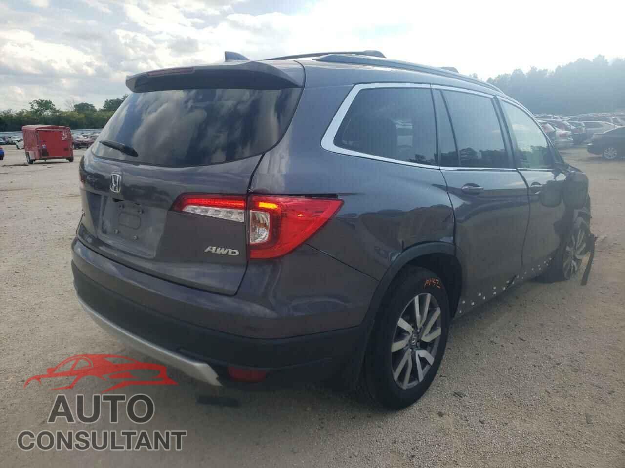 HONDA PILOT 2020 - 5FNYF6H55LB024367