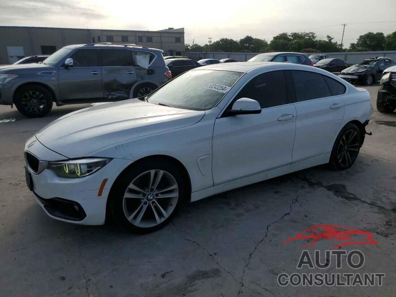 BMW 4 SERIES 2018 - WBA4J1C5XJBG78840