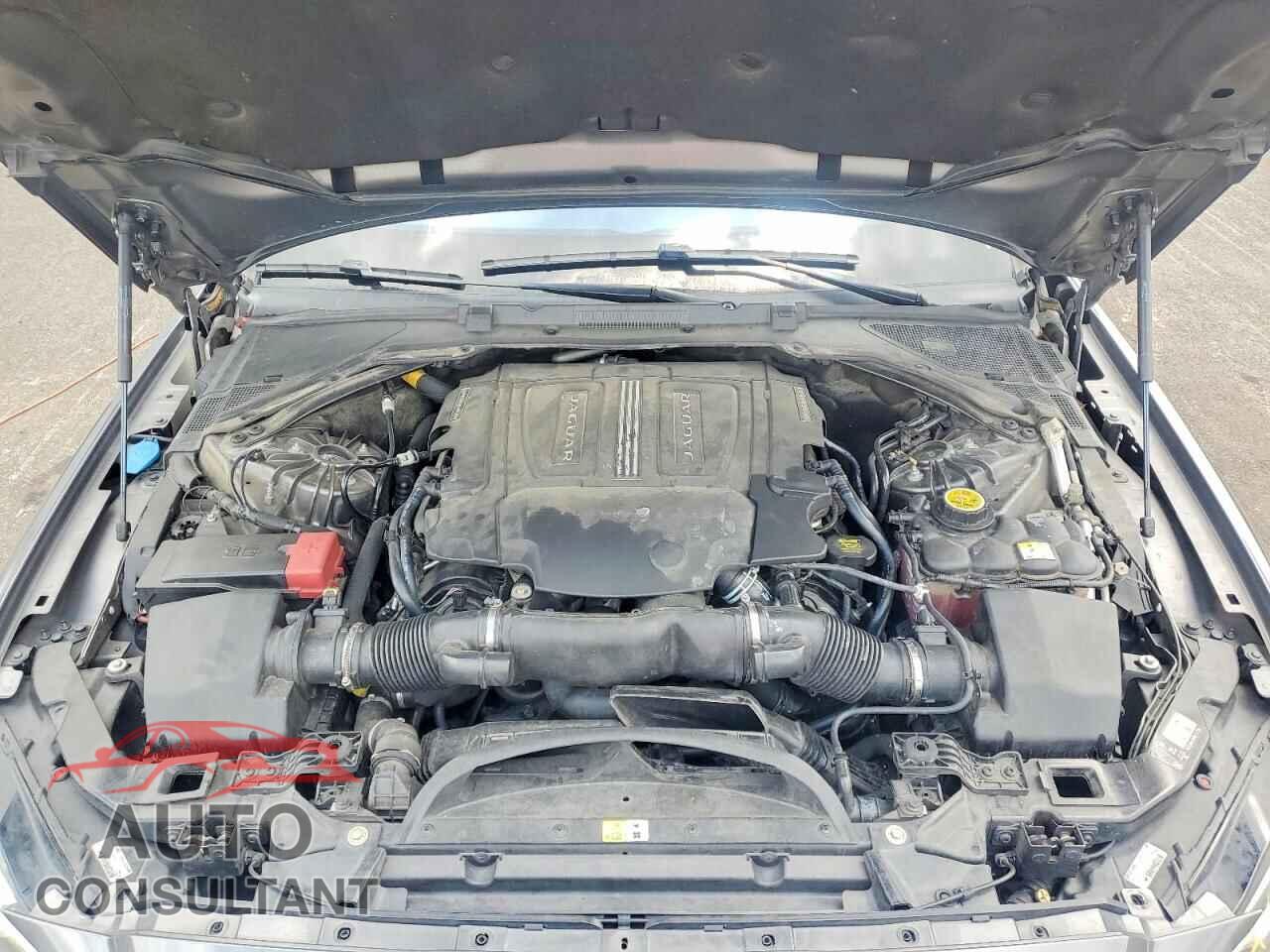 JAGUAR XF 2017 - SAJBD4BV7HCY33335