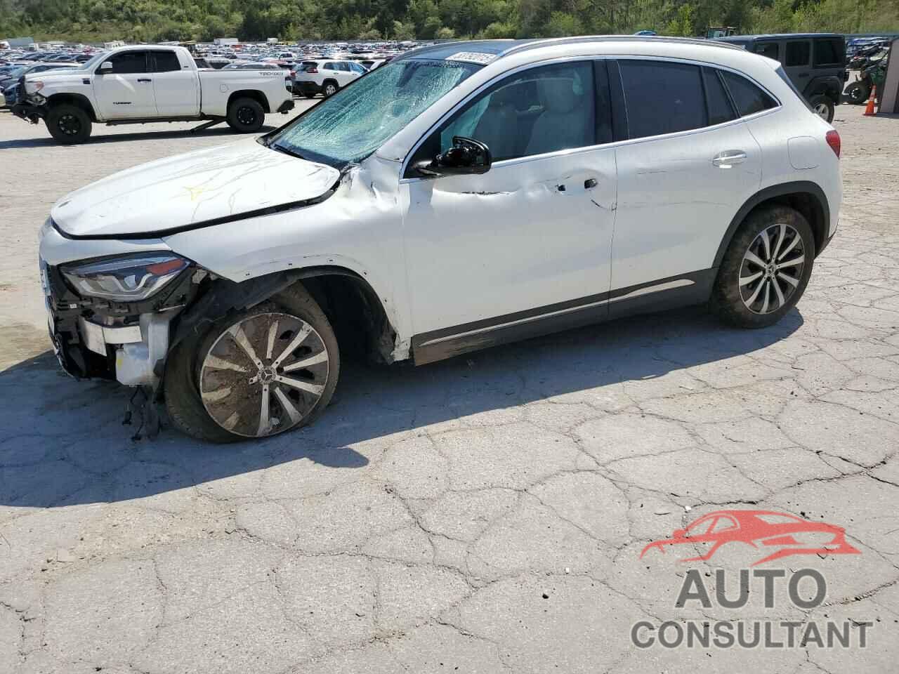 MERCEDES-BENZ GLA-CLASS 2023 - W1N4N4HB3PJ470052