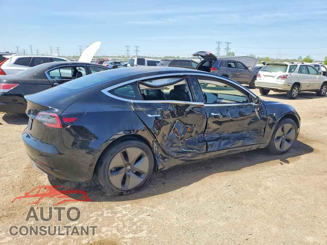TESLA MODEL 3 2019 - 5YJ3E1EA1KF395364