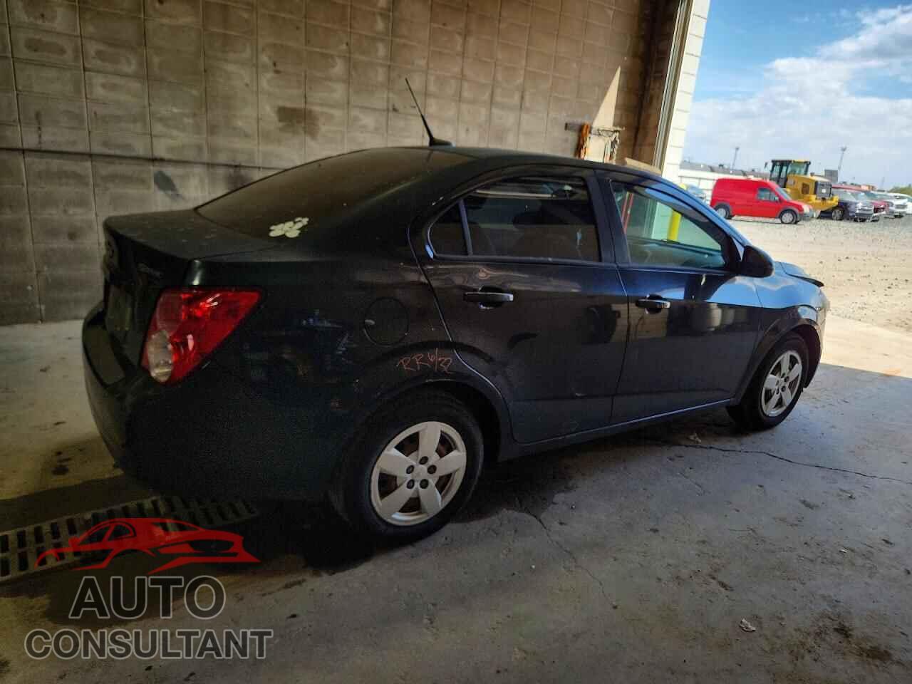 CHEVROLET SONIC 2014 - 1G1JA5SH4E4239111