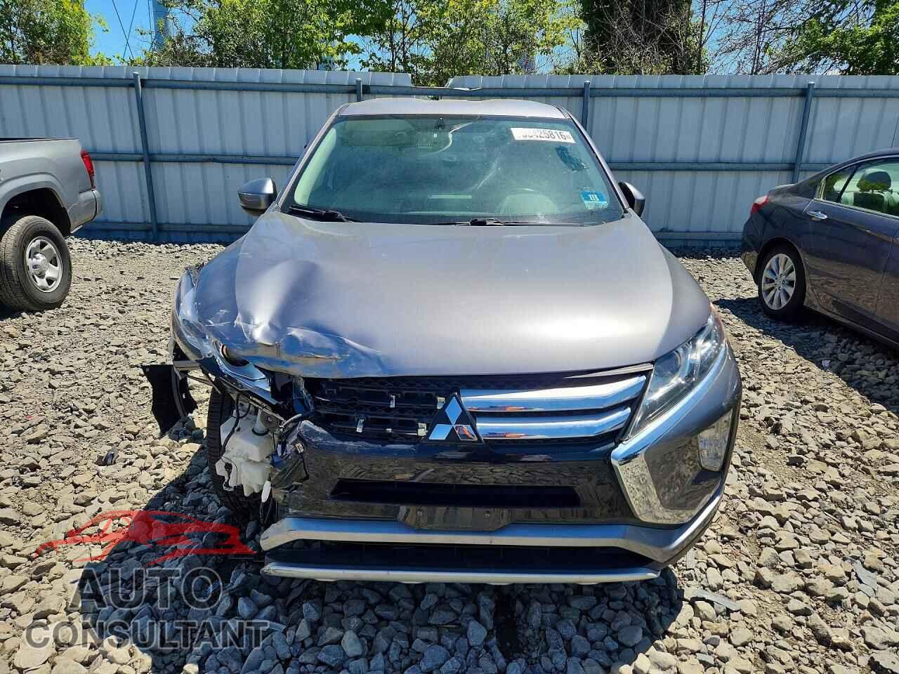 MITSUBISHI ECLIPSE 2018 - JA4AT5AA5JZ068673