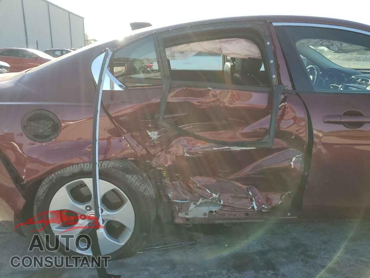 JAGUAR XE 2017 - SAJAR4BG9HA972716