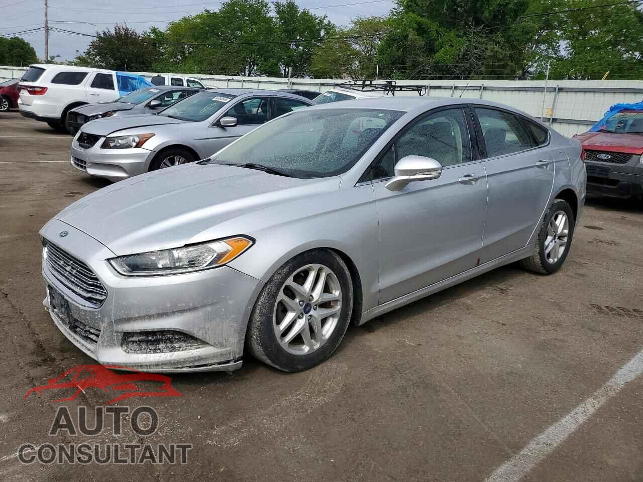 FORD FUSION 2015 - 1FA6P0H78F5125868