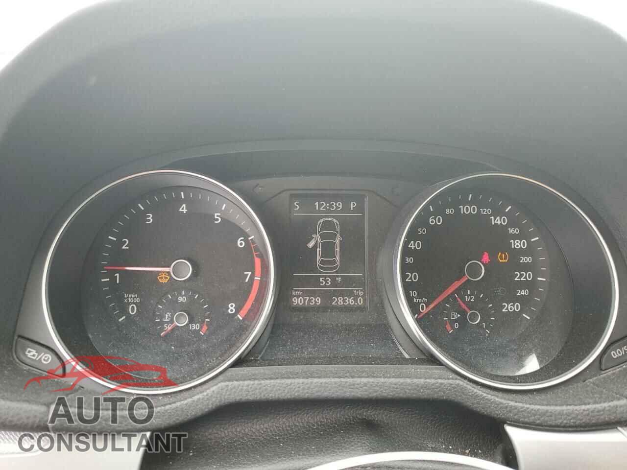 VOLKSWAGEN PASSAT 2017 - 1VWAT7A36HC024646