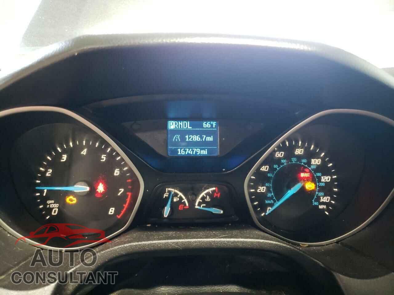 FORD FOCUS 2013 - 1FADP3E28DL136444