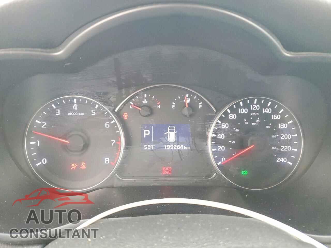 KIA RONDO 2014 - KNAHU8A32E7008868